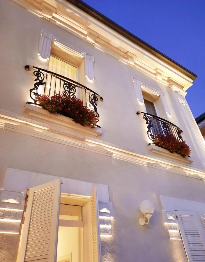 Hotel Lido Rimini Exterior photo